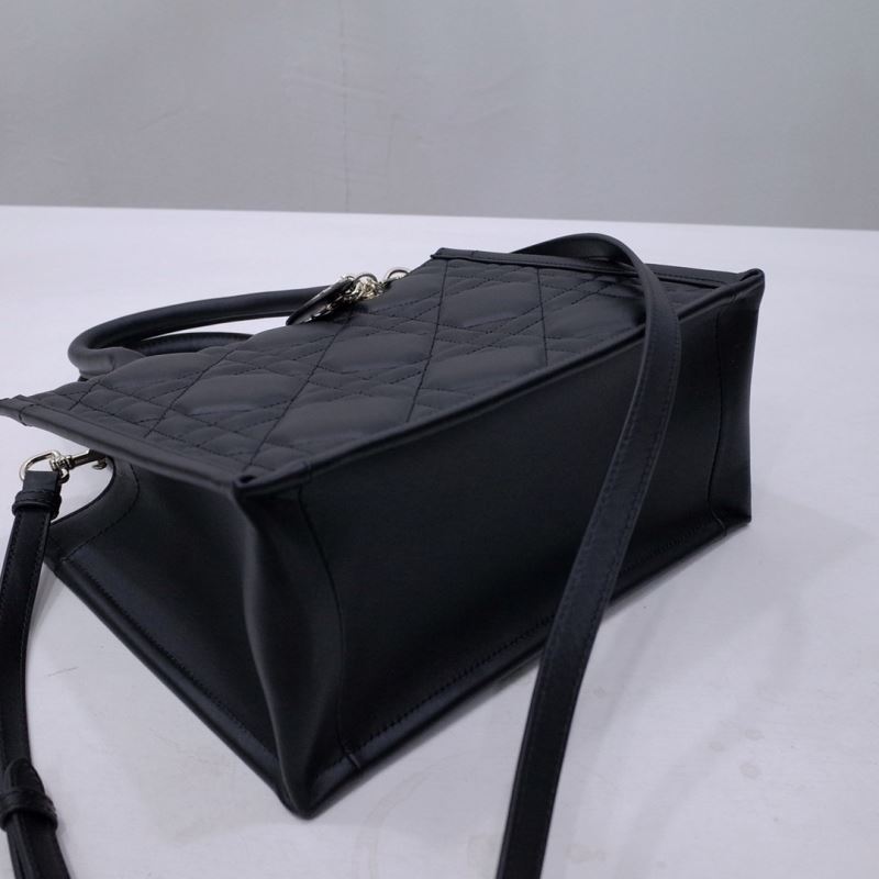chr1st1an D10r shopping bags